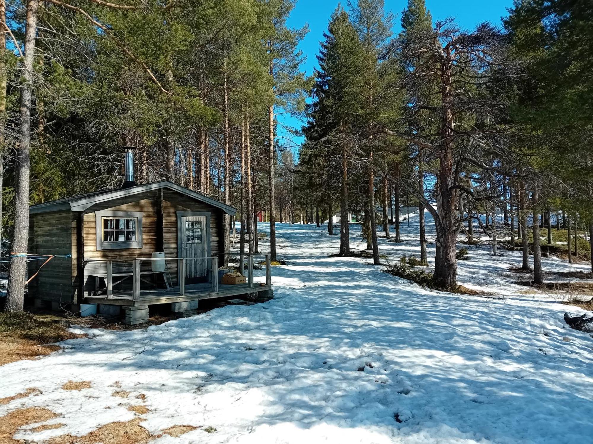 Fritidshus - Cottage - Holiday House - Soluppgang Blattniksele المظهر الخارجي الصورة